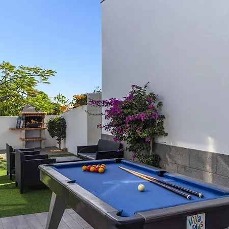 Lola By קורלחו