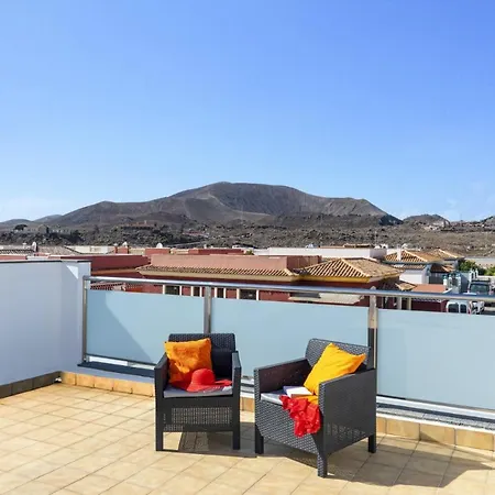 Lola By קורלחו